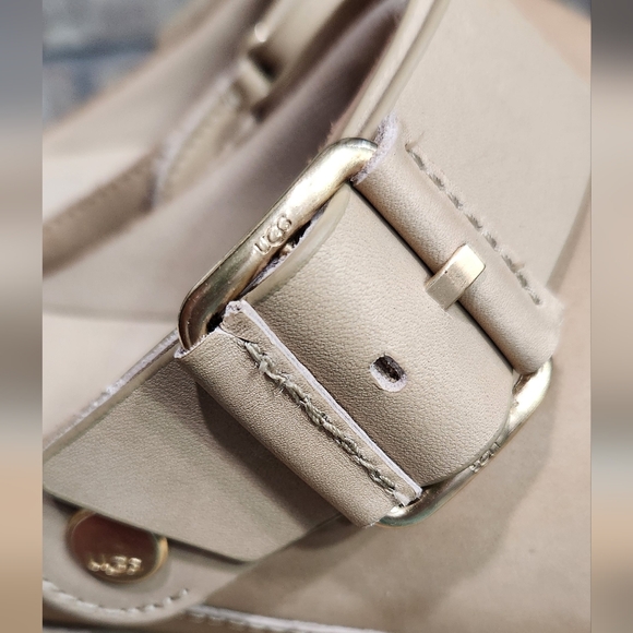 UGG Goldenstar Villa Size 8 - Picture 5 of 13